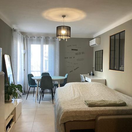 Ferienwohnung Nice West Cosy Flat Balcony, Near Airport, Train, Beach, Public Transport, Supermarket, Comfortable And Well Equipped Exterior foto