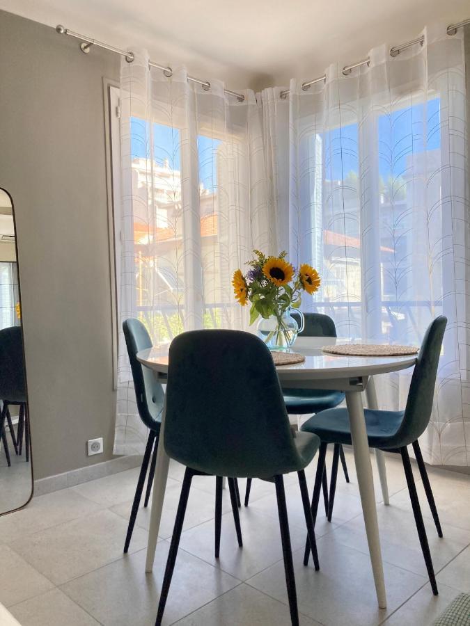 Ferienwohnung Nice West Cosy Flat Balcony, Near Airport, Train, Beach, Public Transport, Supermarket, Comfortable And Well Equipped Exterior foto